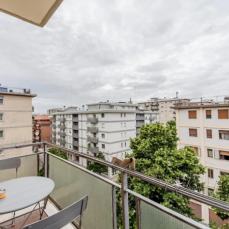 Apartment Tino Art House Forest With Air-conditioner!